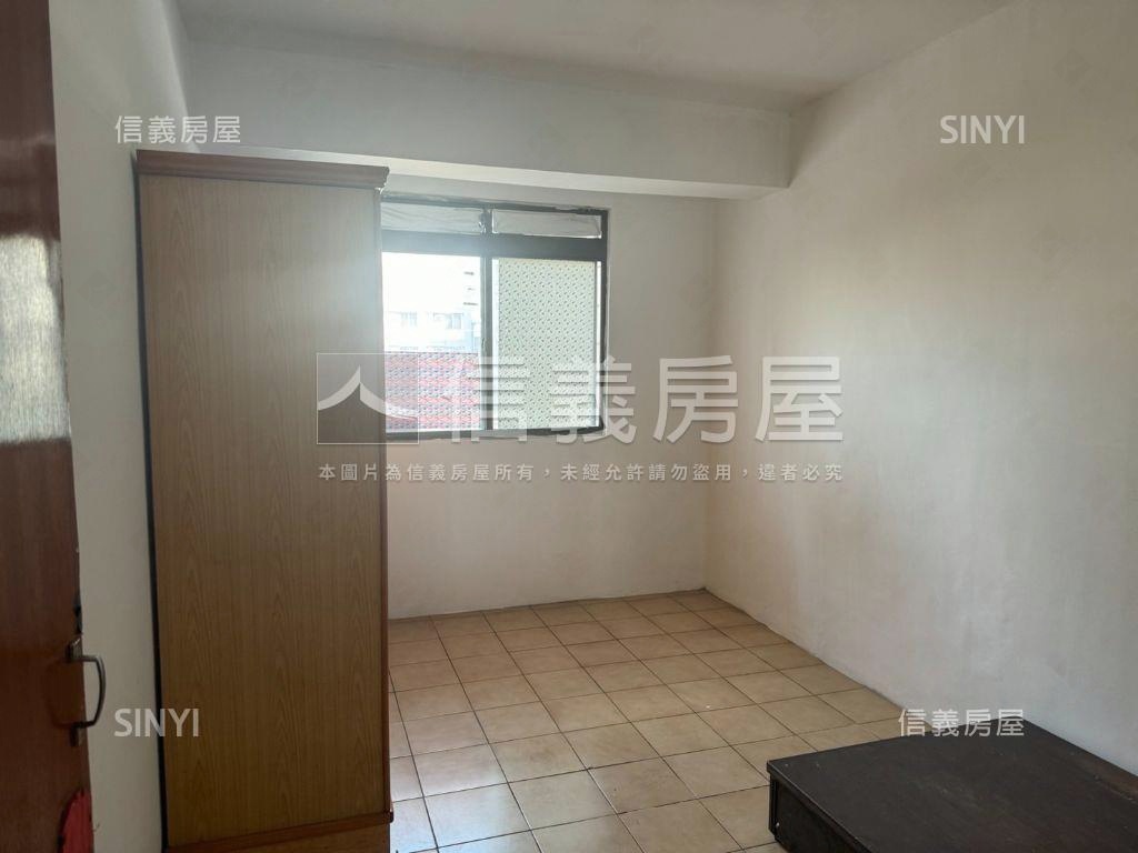 近東海台開三房房屋室內格局與周邊環境