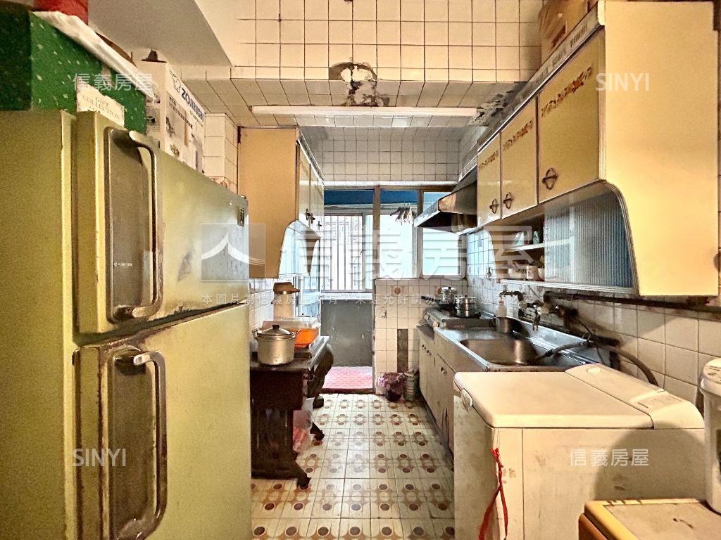 台大校園三面採光電梯美屋房屋室內格局與周邊環境