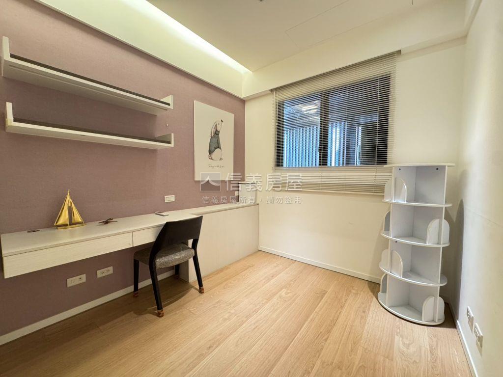 【璽園】稀有經典三房房屋室內格局與周邊環境
