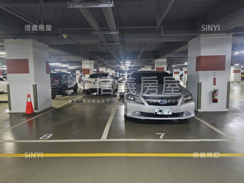 Ａ７皇翔高樓四房雙車位房屋室內格局與周邊環境