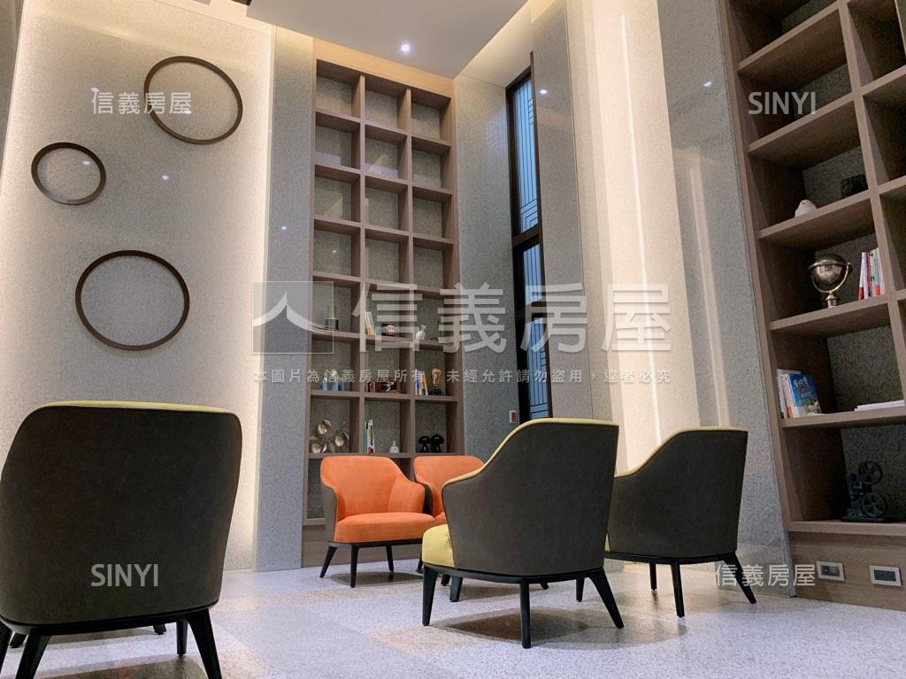 專任想享５期朝南衛浴開窗房屋室內格局與周邊環境