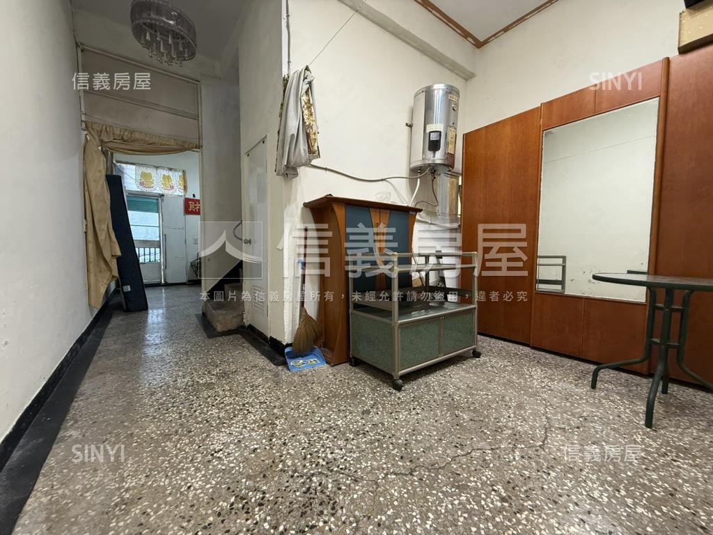 中華北路機能溫馨宅房屋室內格局與周邊環境