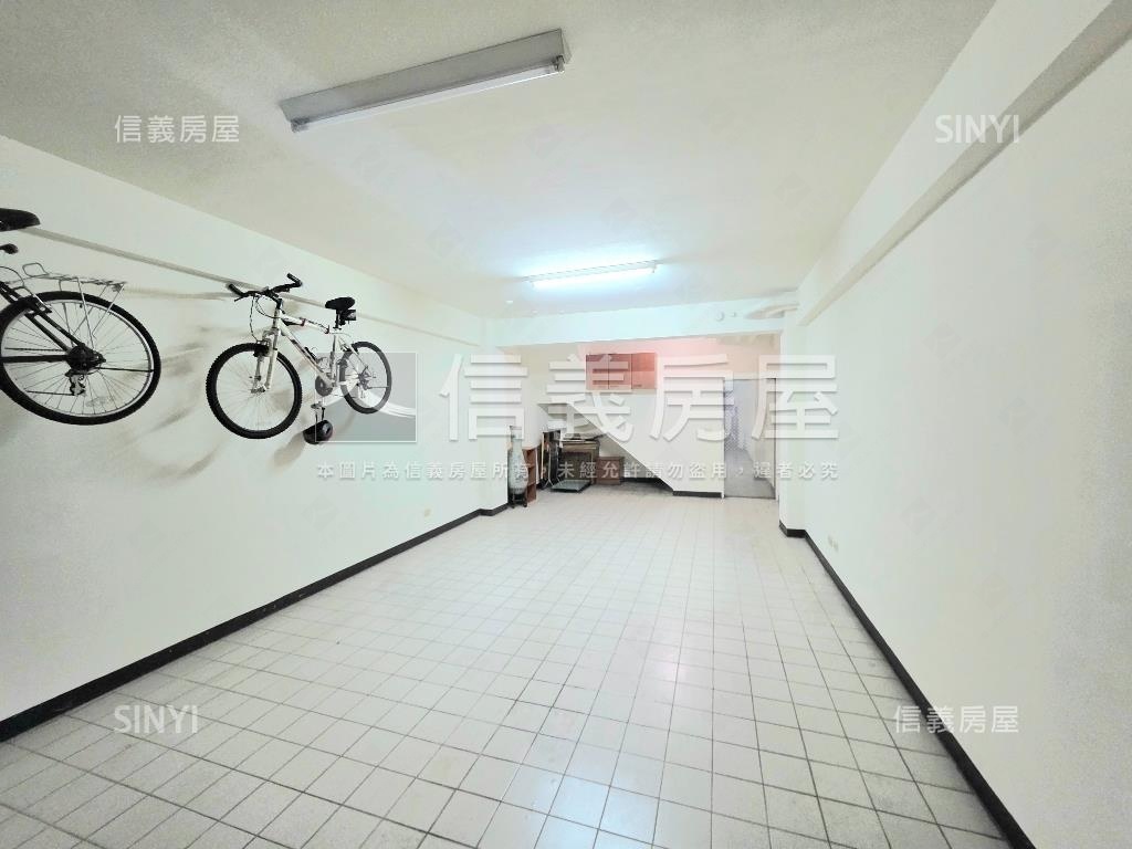 店長推薦近爽文國中美別墅房屋室內格局與周邊環境