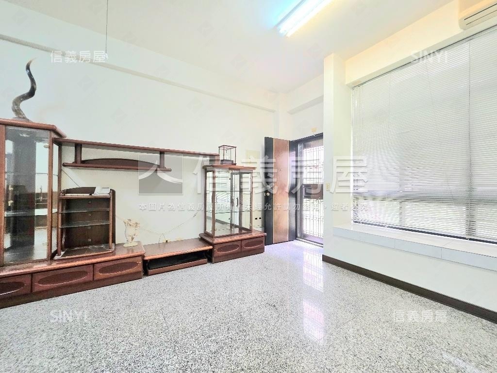 店長推薦近爽文國中美別墅房屋室內格局與周邊環境