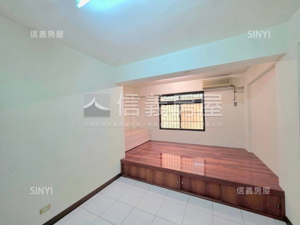 店長推薦近爽文國中美別墅房屋室內格局與周邊環境