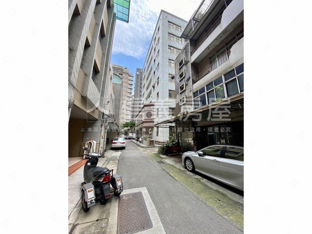 林森長安一樓方便停車房屋室內格局與周邊環境