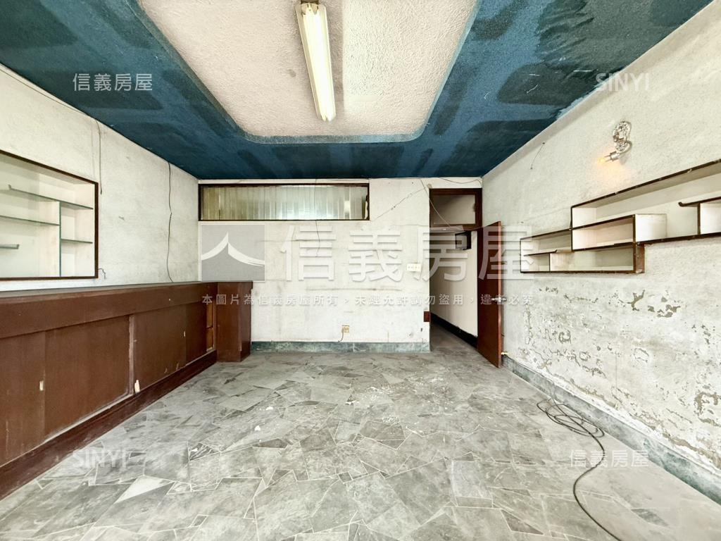 正開元路金店面房屋室內格局與周邊環境