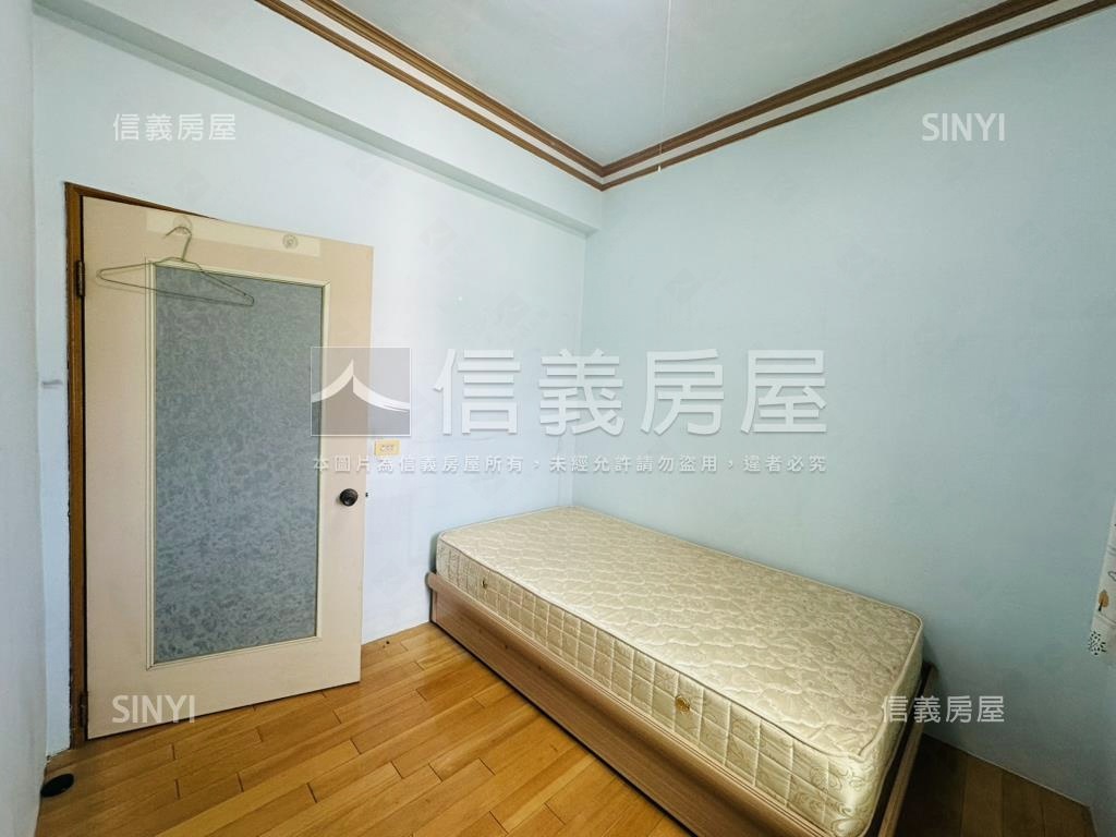 近徐匯捷運潛力方正美宅房屋室內格局與周邊環境
