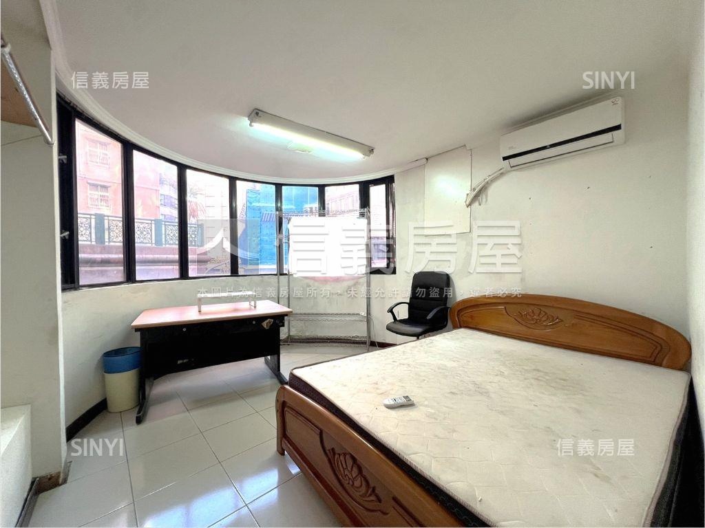 世貿靜巷三面採光雅寓房屋室內格局與周邊環境