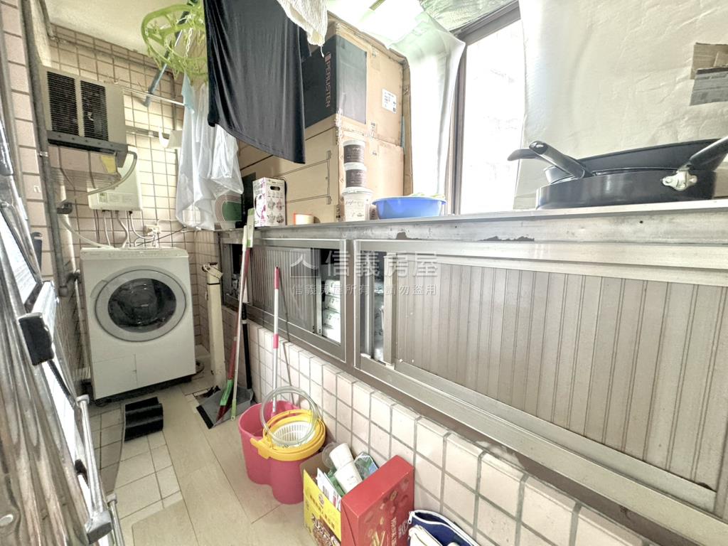 品值寶鎮高樓景觀裝潢三房房屋室內格局與周邊環境