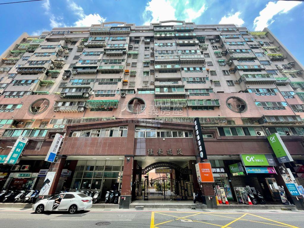 品值寶鎮高樓景觀裝潢三房房屋室內格局與周邊環境