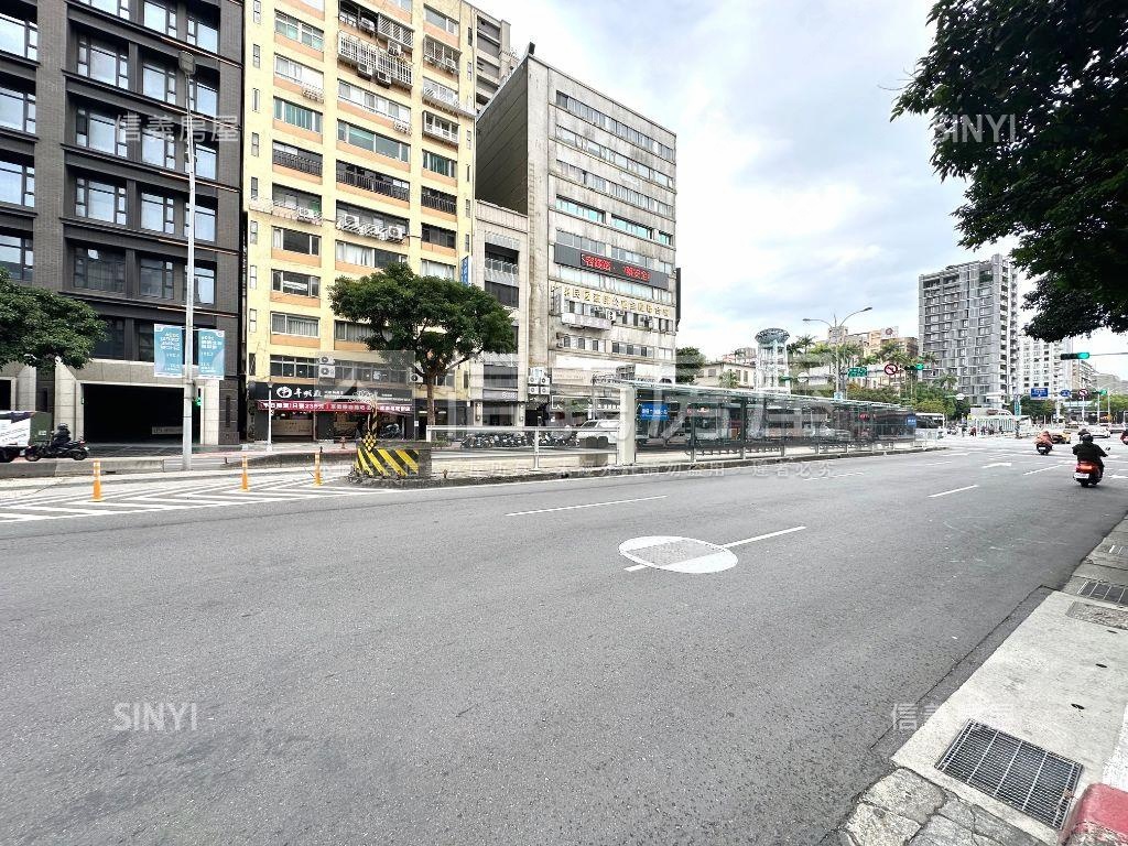 中山國小捷運面寬店辦房屋室內格局與周邊環境