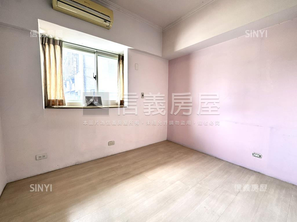 大坪林★邊間電梯美景兩房房屋室內格局與周邊環境