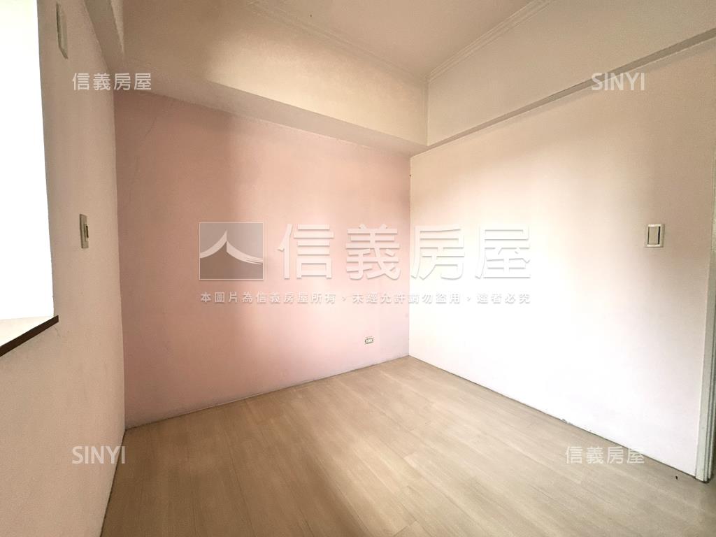 大坪林★邊間電梯美景兩房房屋室內格局與周邊環境