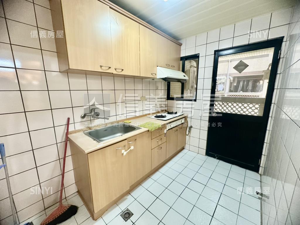 西屯中科低總價三房房屋室內格局與周邊環境