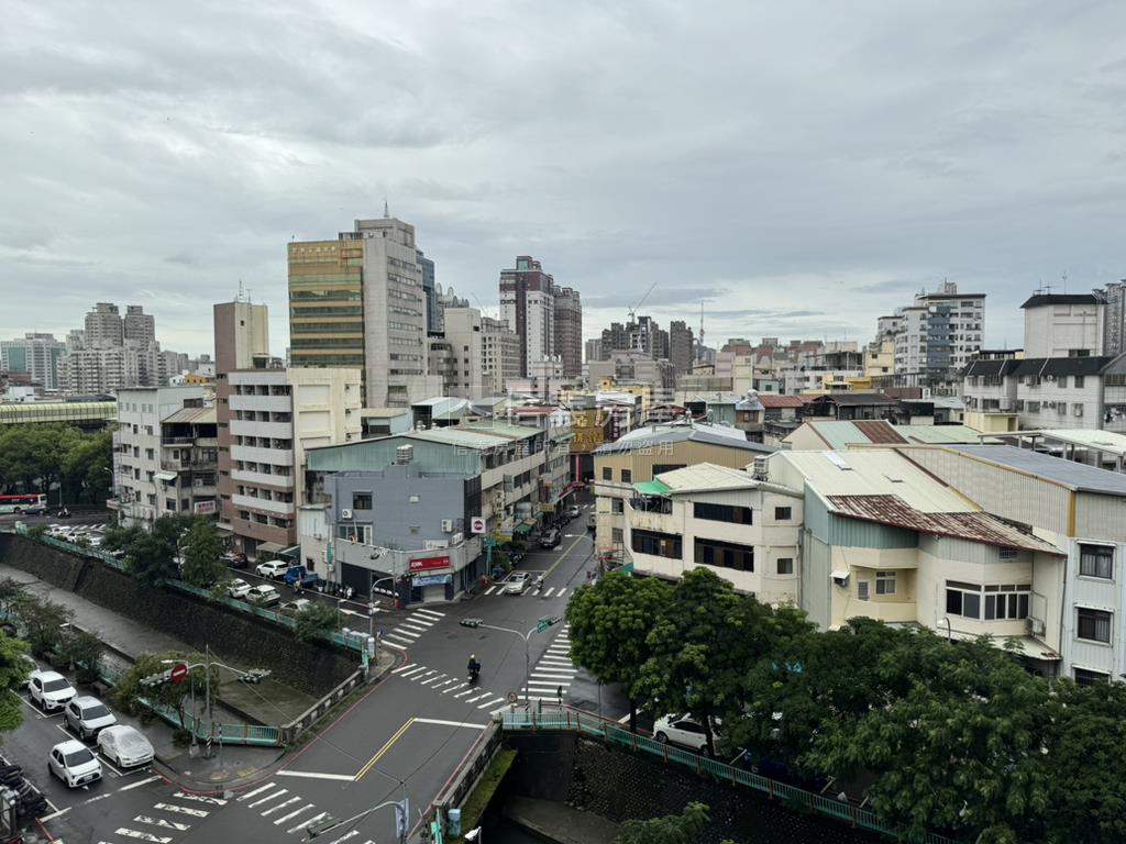 立彩時盛川＊視野三房平車房屋室內格局與周邊環境