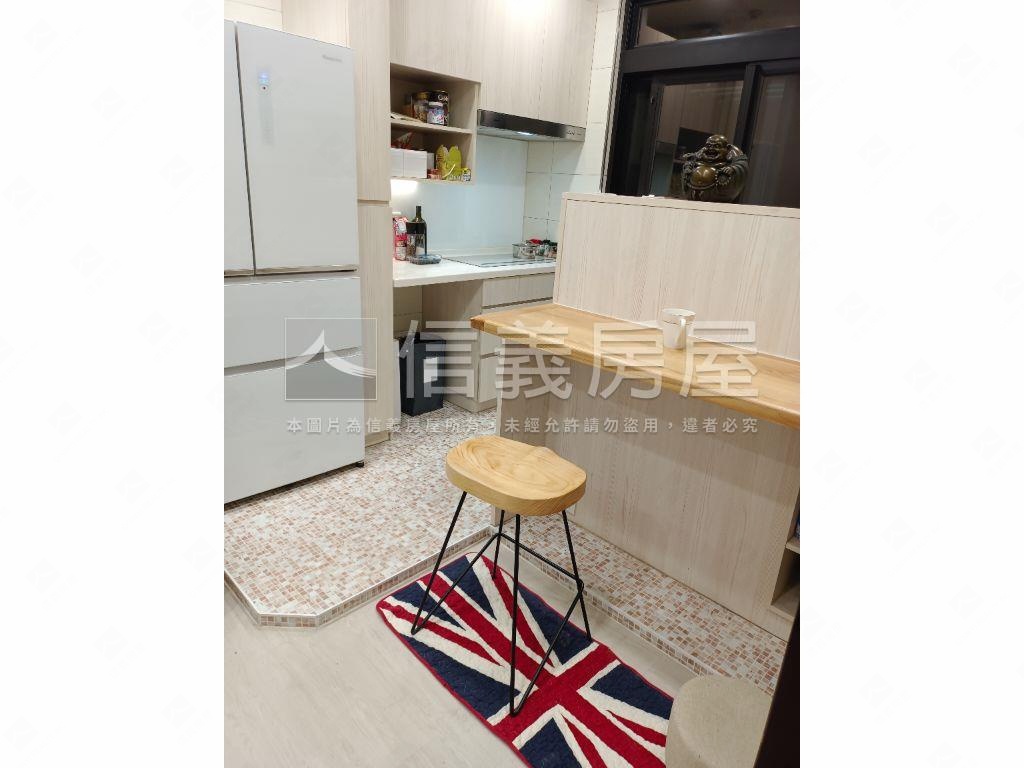 宏盛水悅層峰雲頂小豪宅房屋室內格局與周邊環境