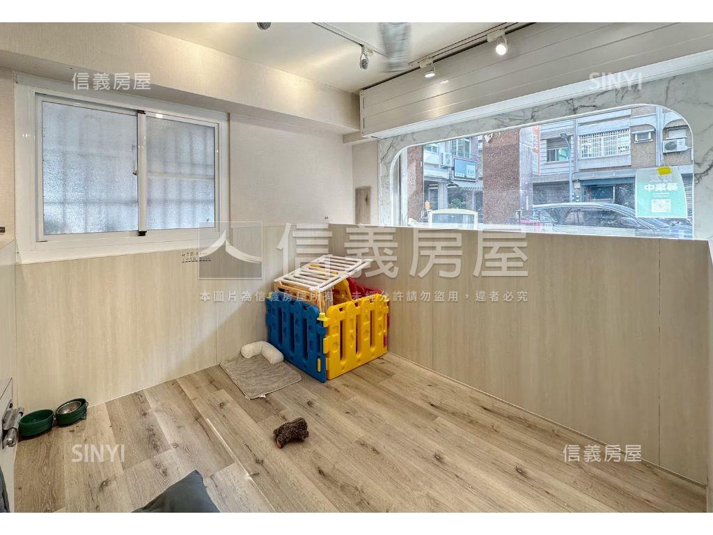 左營寵物客棧精美樓店房屋室內格局與周邊環境