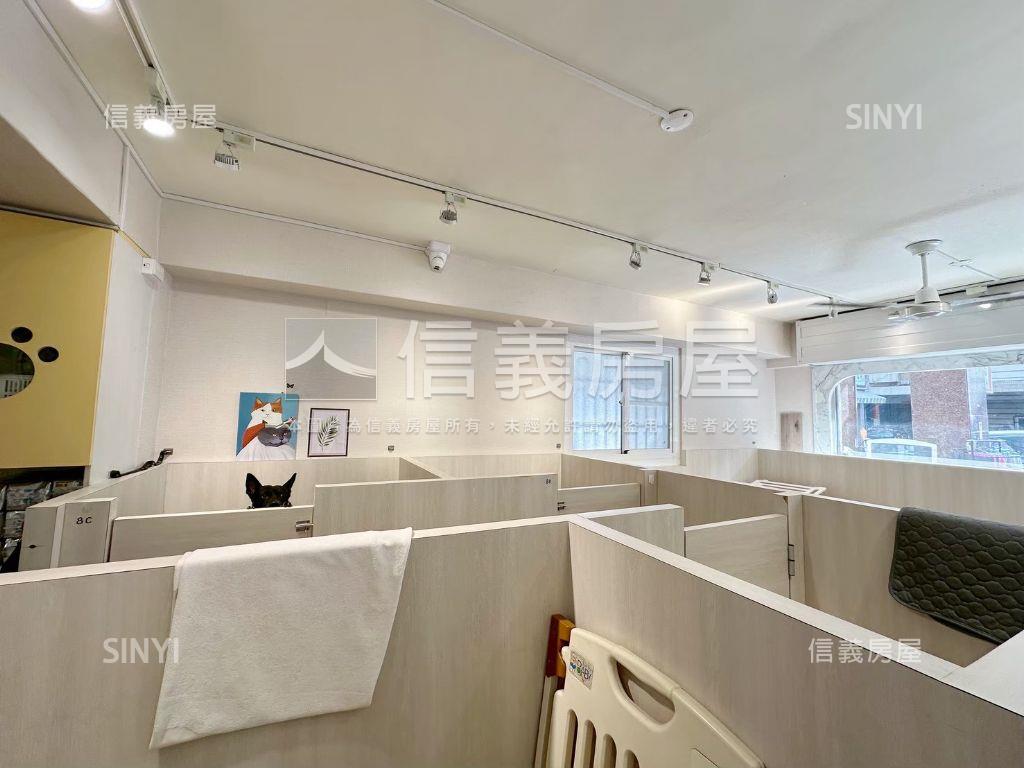 左營寵物客棧精美樓店房屋室內格局與周邊環境
