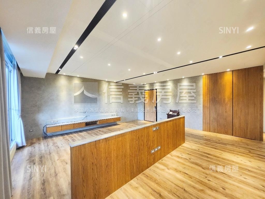 府都東區未住質感豪邸雙車房屋室內格局與周邊環境