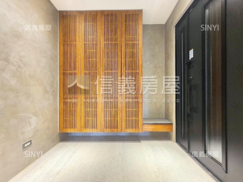 府都東區未住質感豪邸雙車房屋室內格局與周邊環境