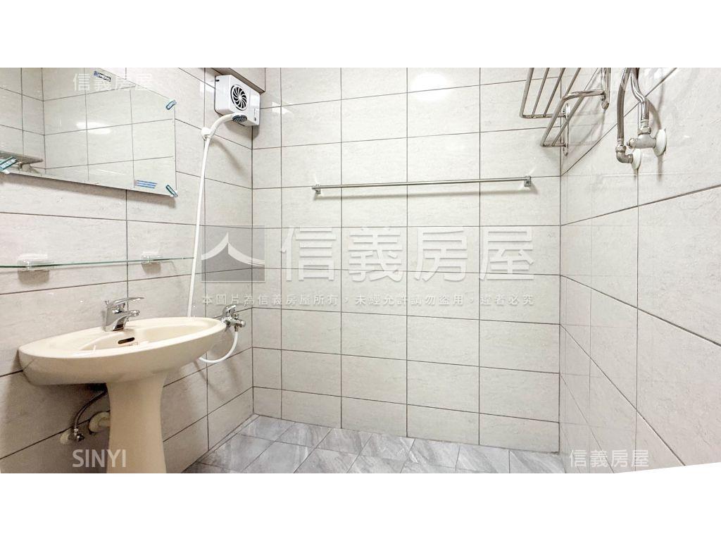 急售！中國醫低總套房誠售房屋室內格局與周邊環境