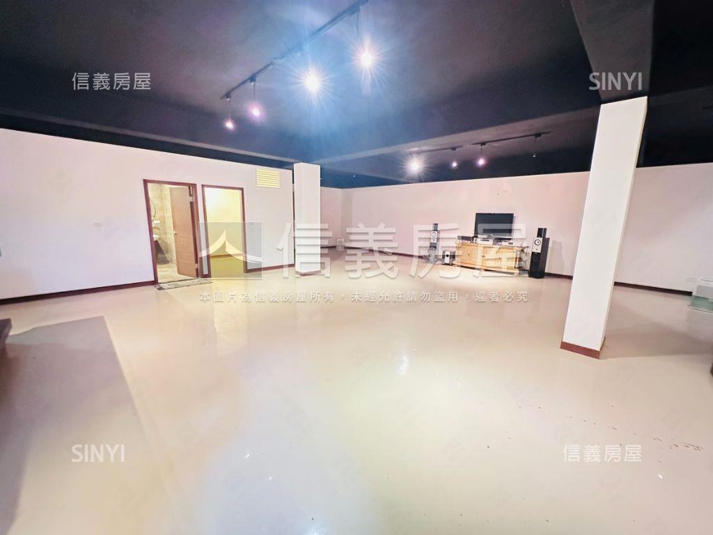 陽明山遼闊腹地別墅房屋室內格局與周邊環境