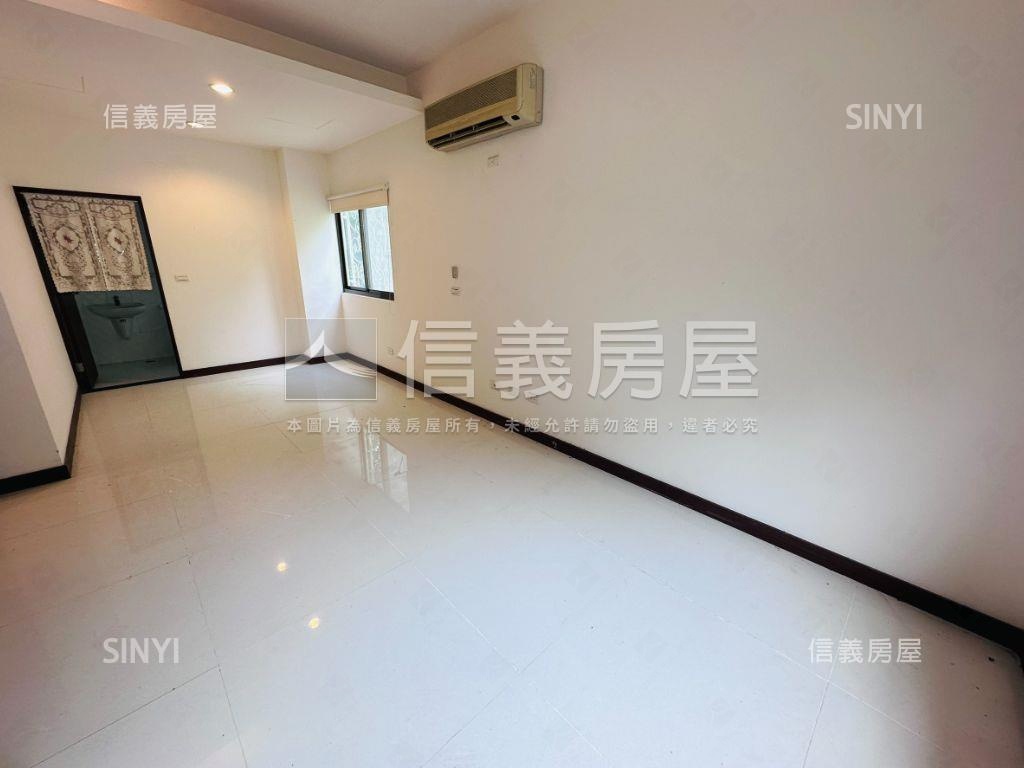 陽明山遼闊腹地別墅房屋室內格局與周邊環境