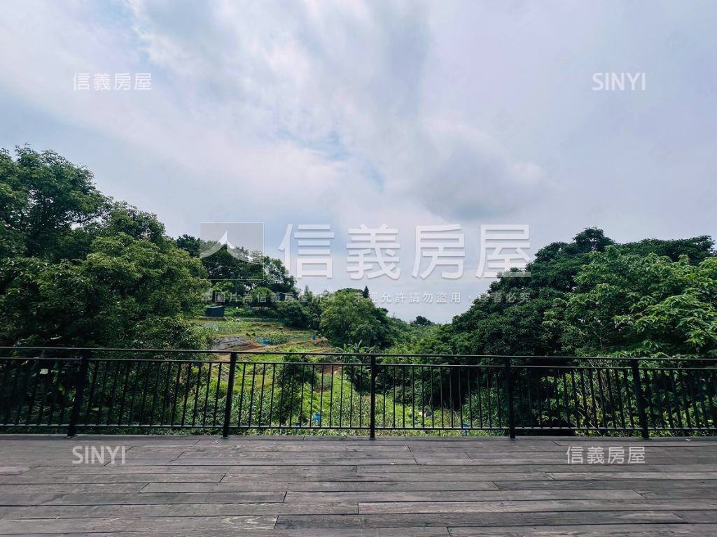 陽明山遼闊腹地別墅房屋室內格局與周邊環境