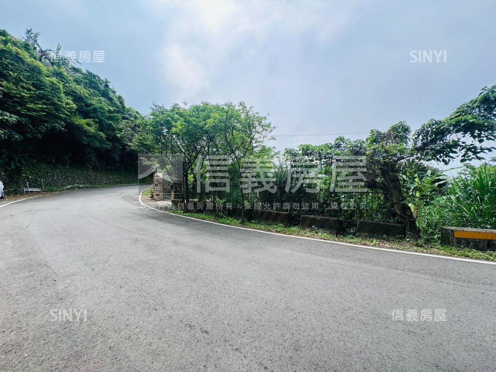 陽明山遼闊腹地別墅房屋室內格局與周邊環境