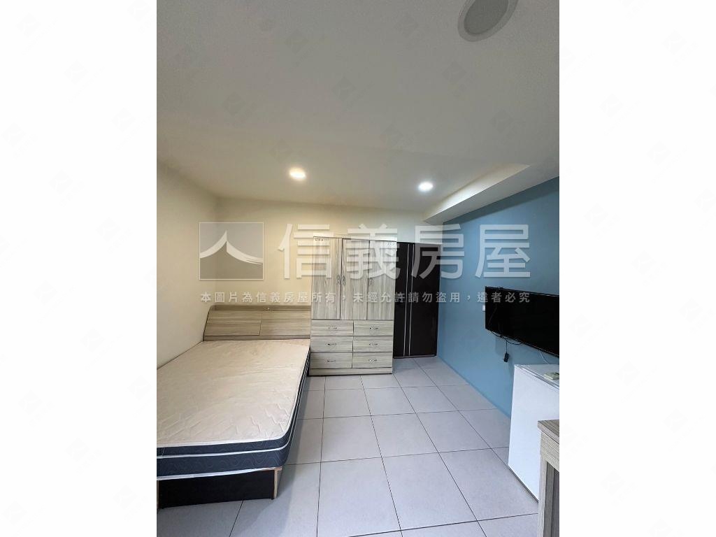 精明商圈稀有角店房屋室內格局與周邊環境