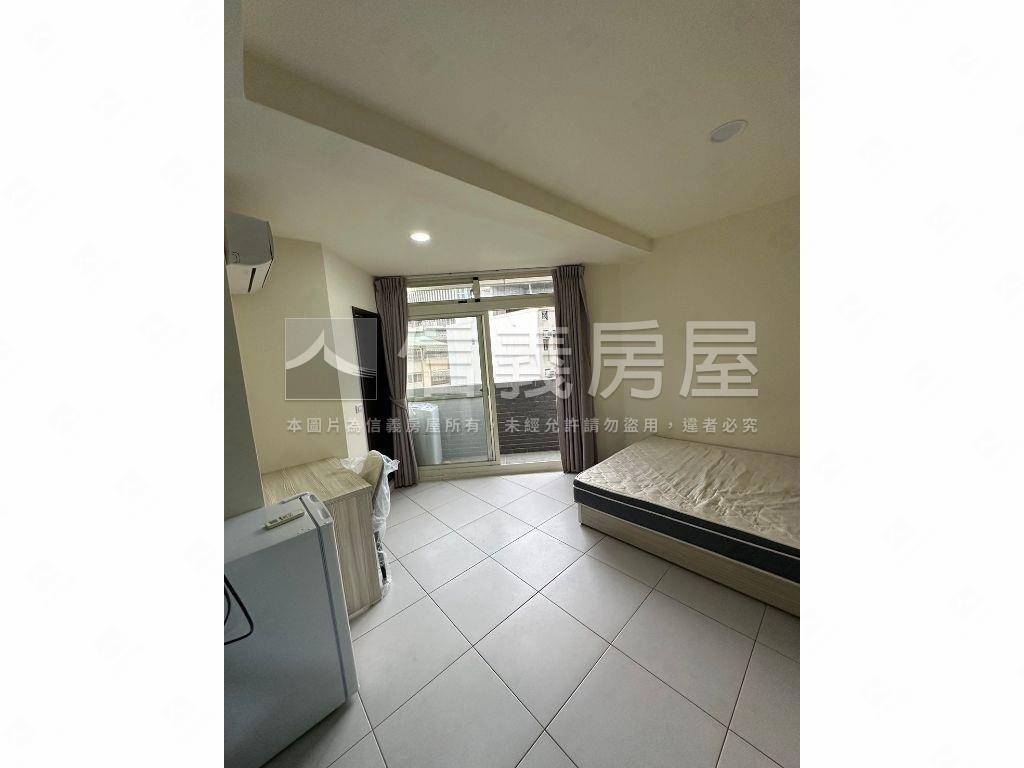 精明商圈稀有角店房屋室內格局與周邊環境