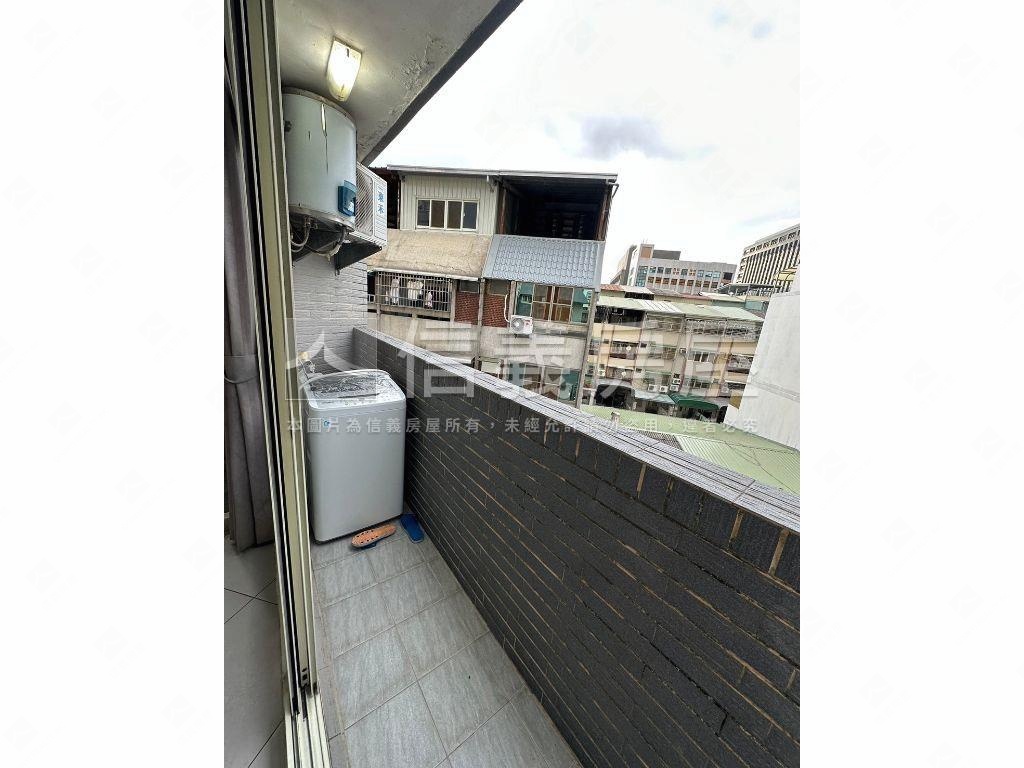 精明商圈稀有角店房屋室內格局與周邊環境