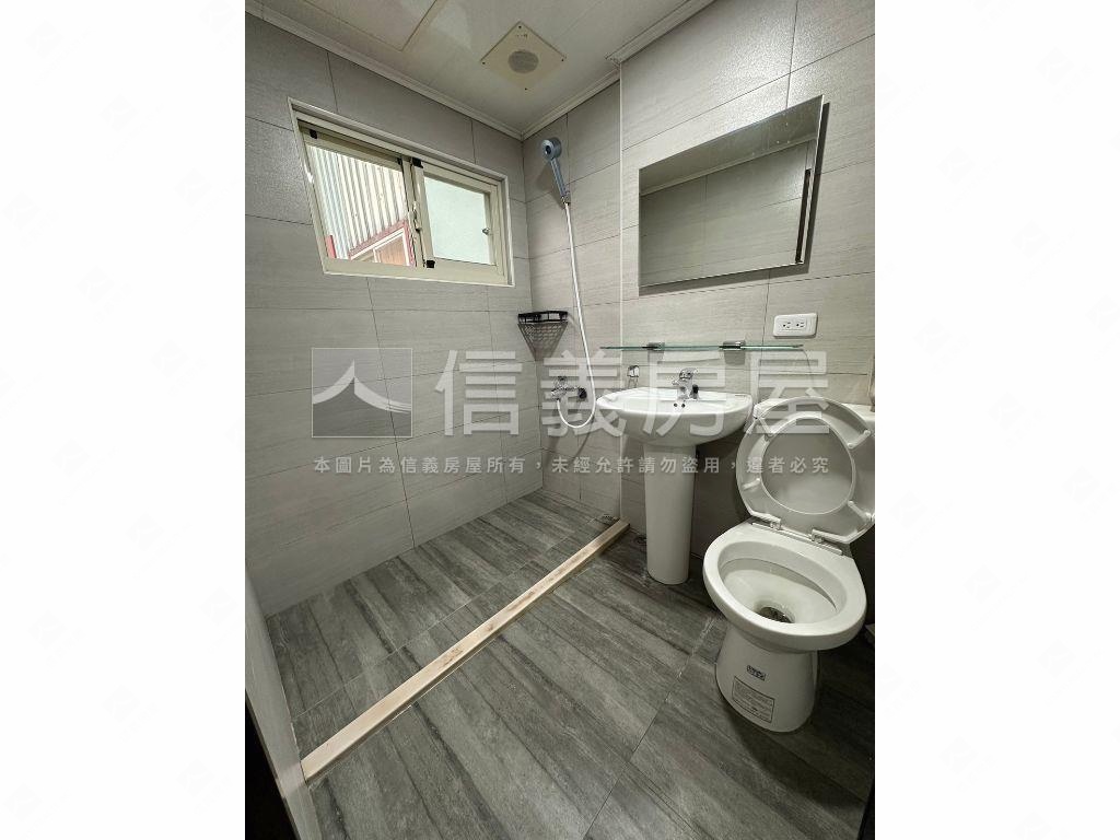 精明商圈稀有角店房屋室內格局與周邊環境