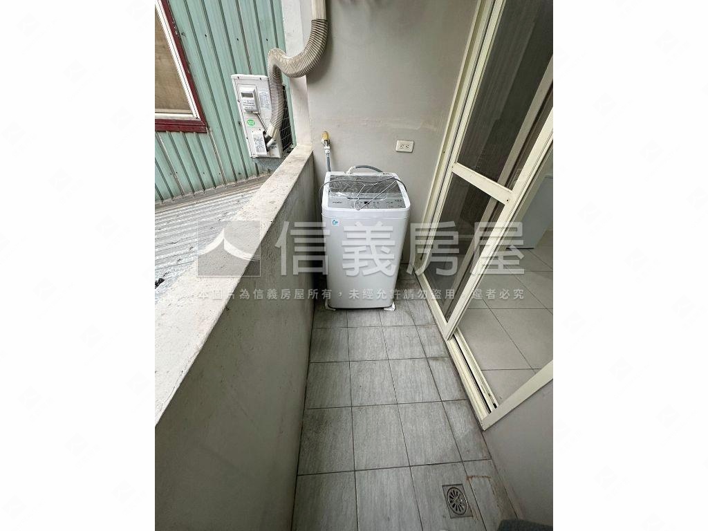 精明商圈稀有角店房屋室內格局與周邊環境