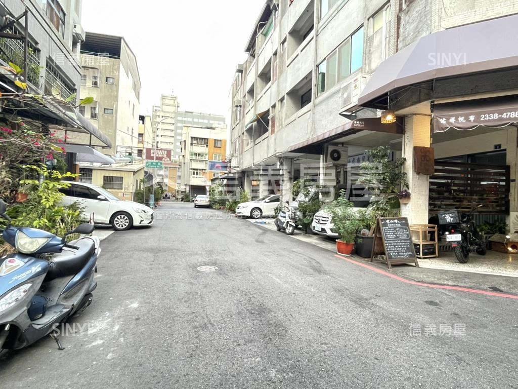 精明商圈稀有角店房屋室內格局與周邊環境
