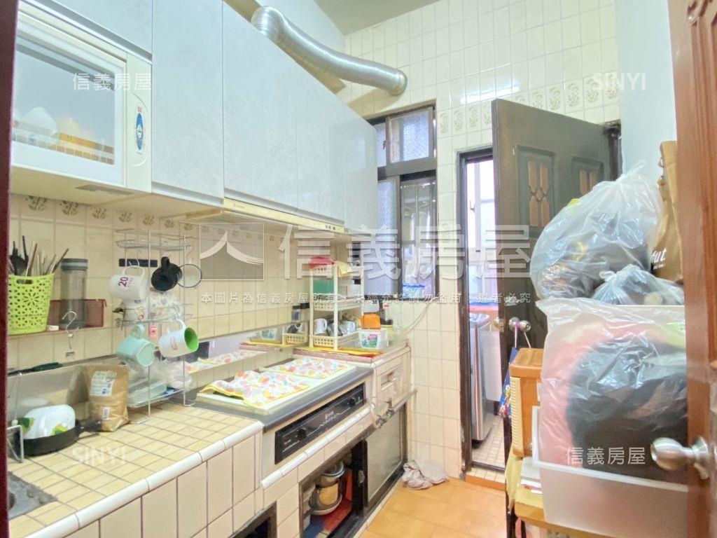北區。磐石路優質三房美寓房屋室內格局與周邊環境