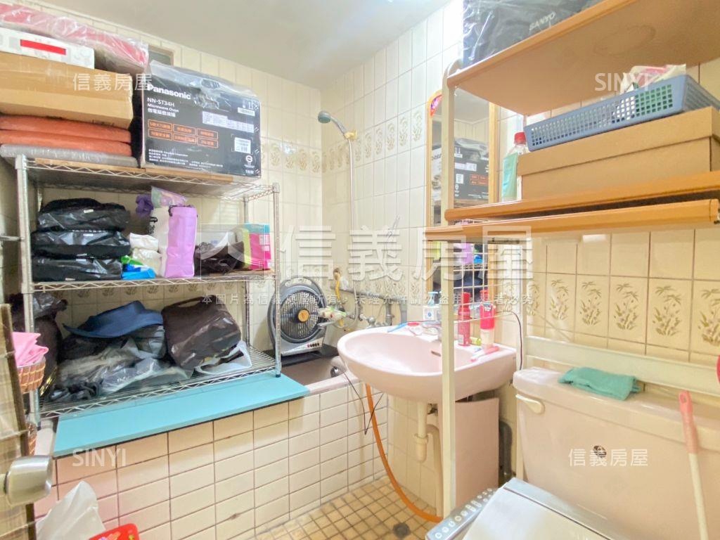 北區。磐石路優質三房美寓房屋室內格局與周邊環境