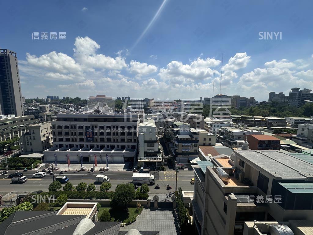 璟文山高樓精裝美兩房車位房屋室內格局與周邊環境