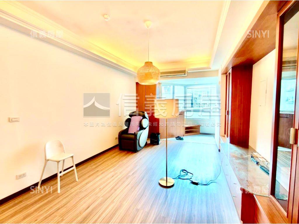 湯泉櫻花靜巷四房車位房屋室內格局與周邊環境