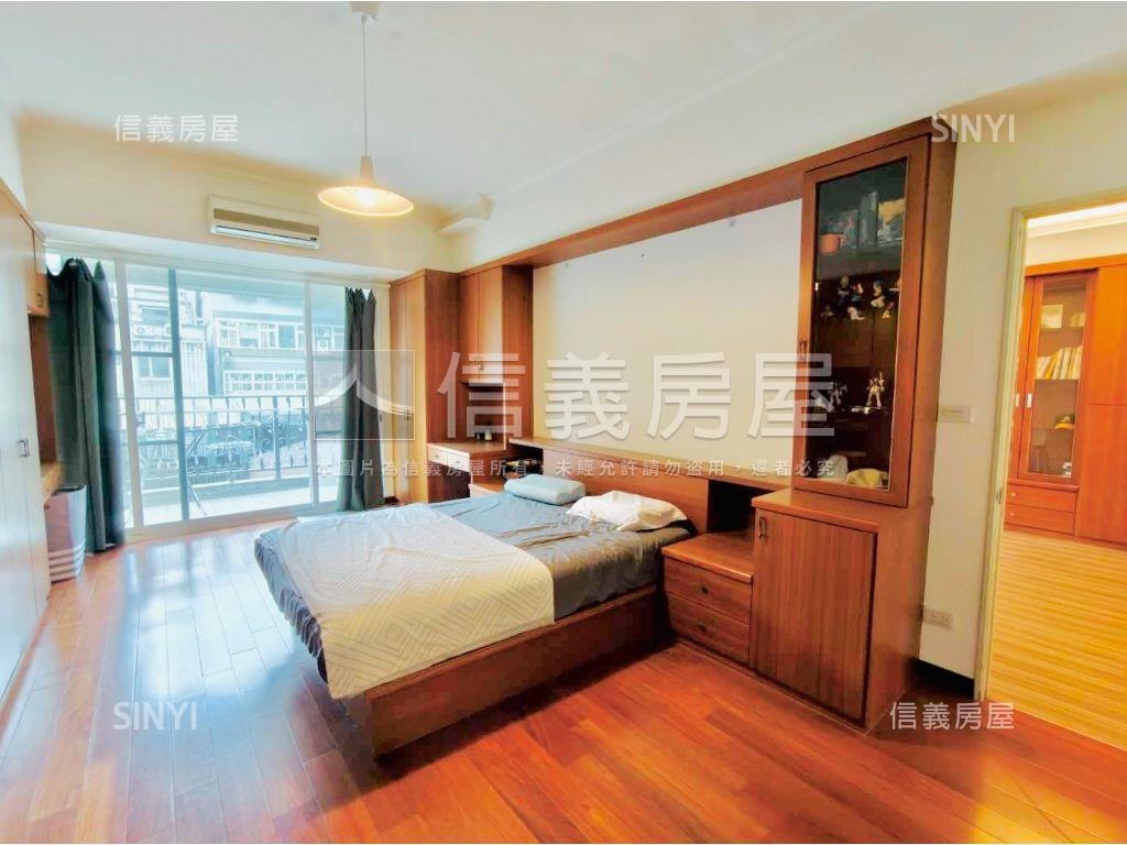 湯泉櫻花靜巷四房車位房屋室內格局與周邊環境