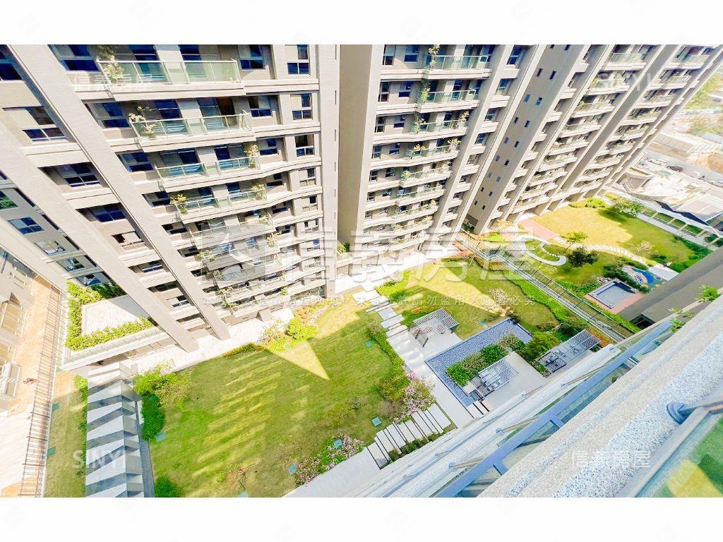 ６９６２高樓雙平面車位房屋室內格局與周邊環境