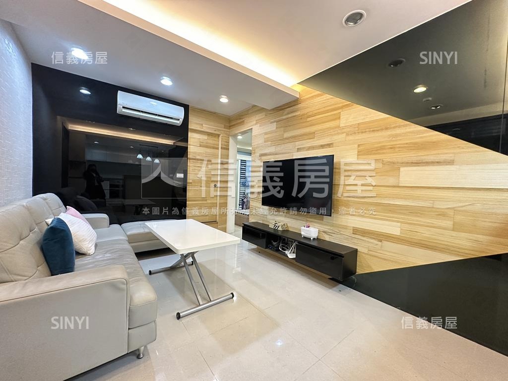 近捷運稀有靜巷邊間一樓房屋室內格局與周邊環境