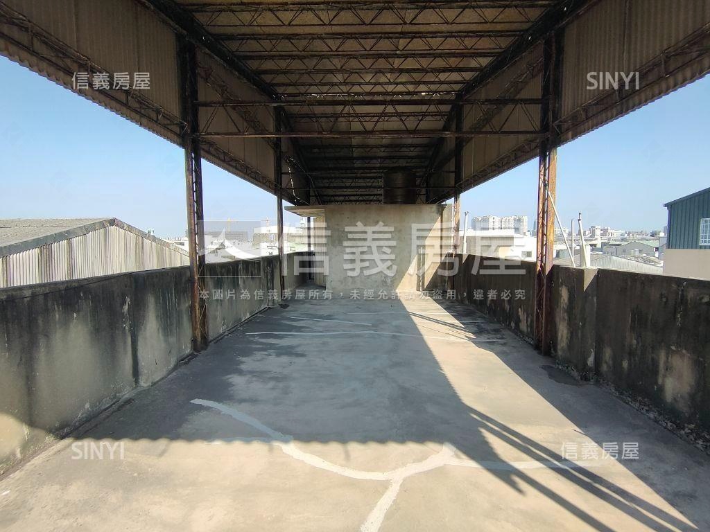文賢路夯店面房屋室內格局與周邊環境