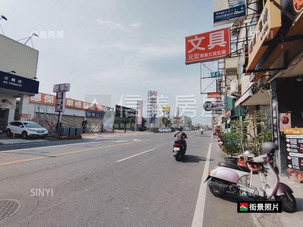文賢路夯店面房屋室內格局與周邊環境