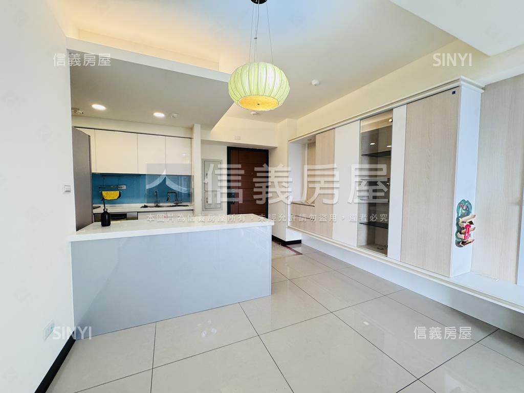 仁發香榭３房美裝潢平車房屋室內格局與周邊環境