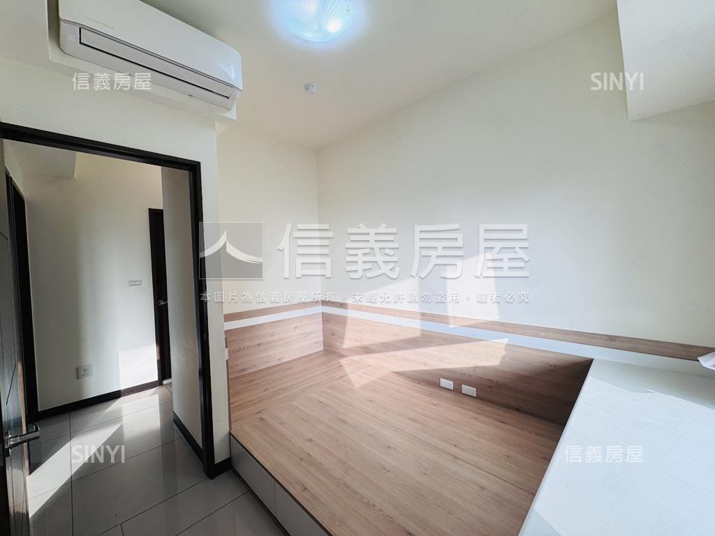 仁發香榭３房美裝潢平車房屋室內格局與周邊環境