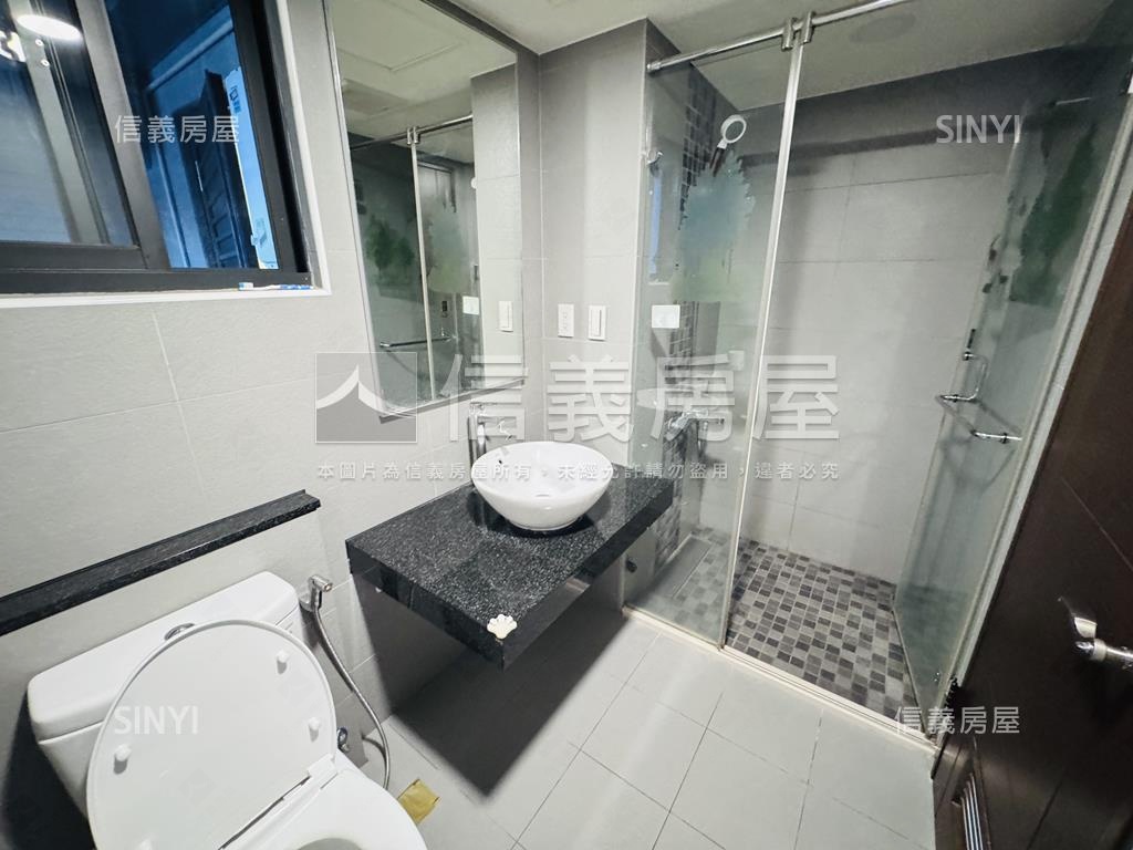 仁發香榭３房美裝潢平車房屋室內格局與周邊環境