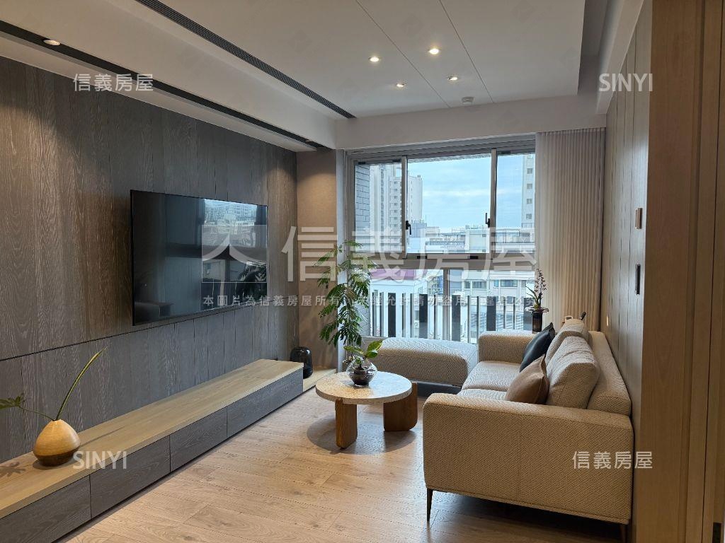 酷裕森林漂亮視野美宅房屋室內格局與周邊環境