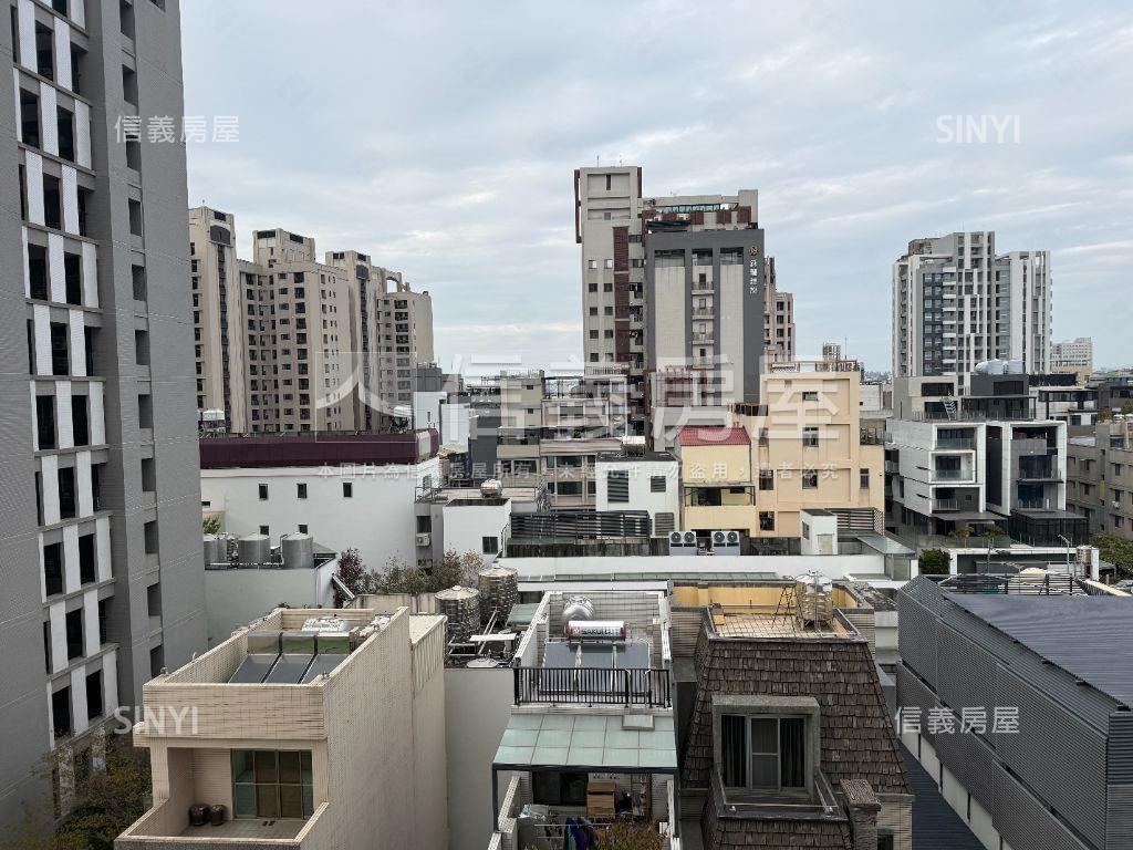 酷裕森林漂亮視野美宅房屋室內格局與周邊環境